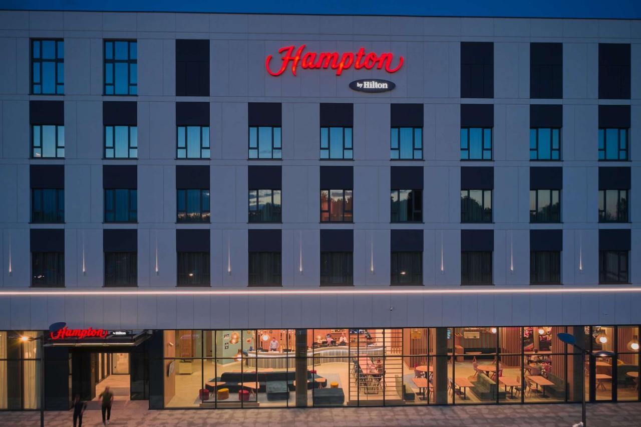 Hampton By Hilton Poznan Swarzedz Hotel Exterior photo